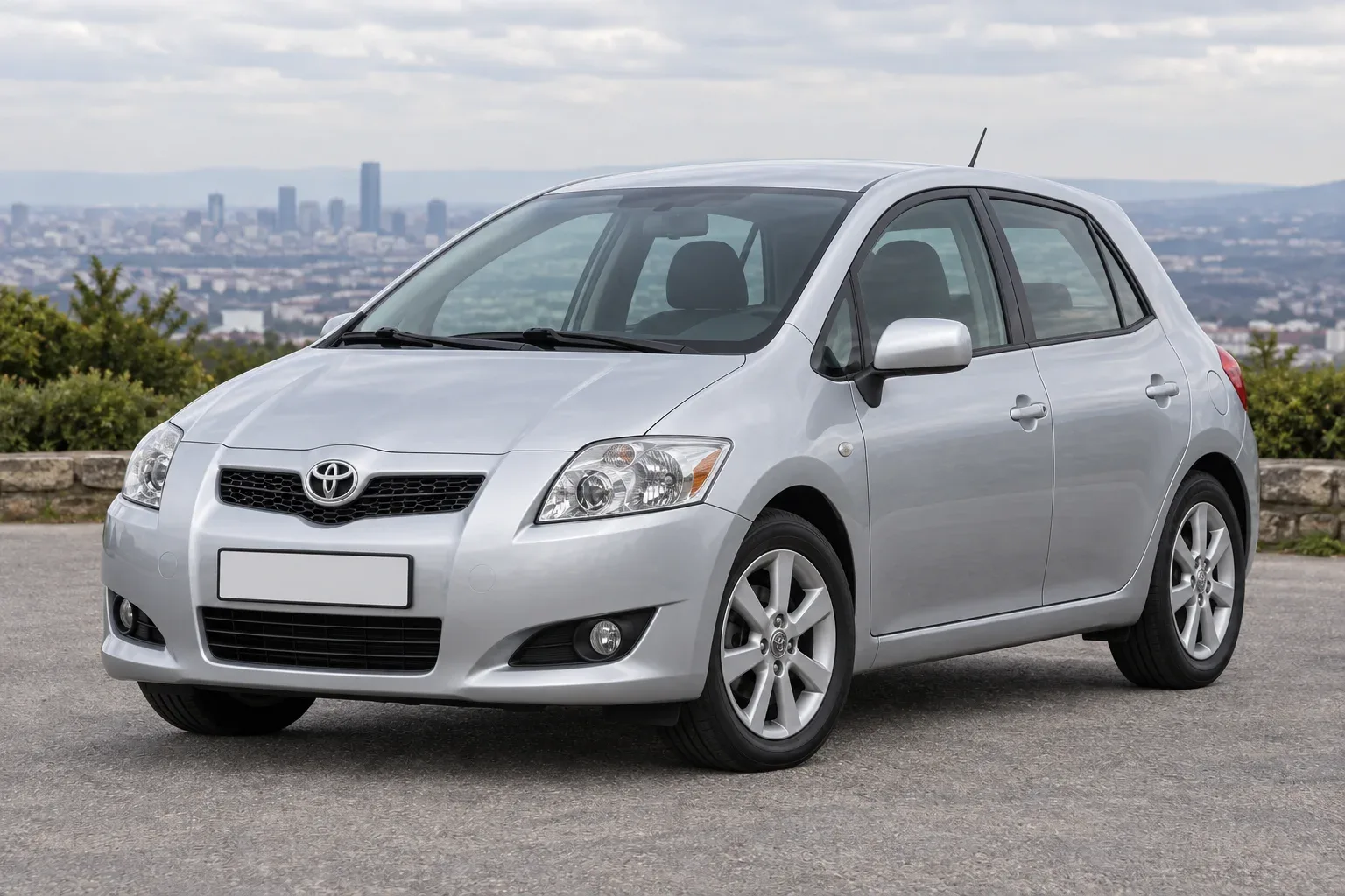 Toyota Auris Е150 — сгенерированная иллюстрация модели при дневном освещении