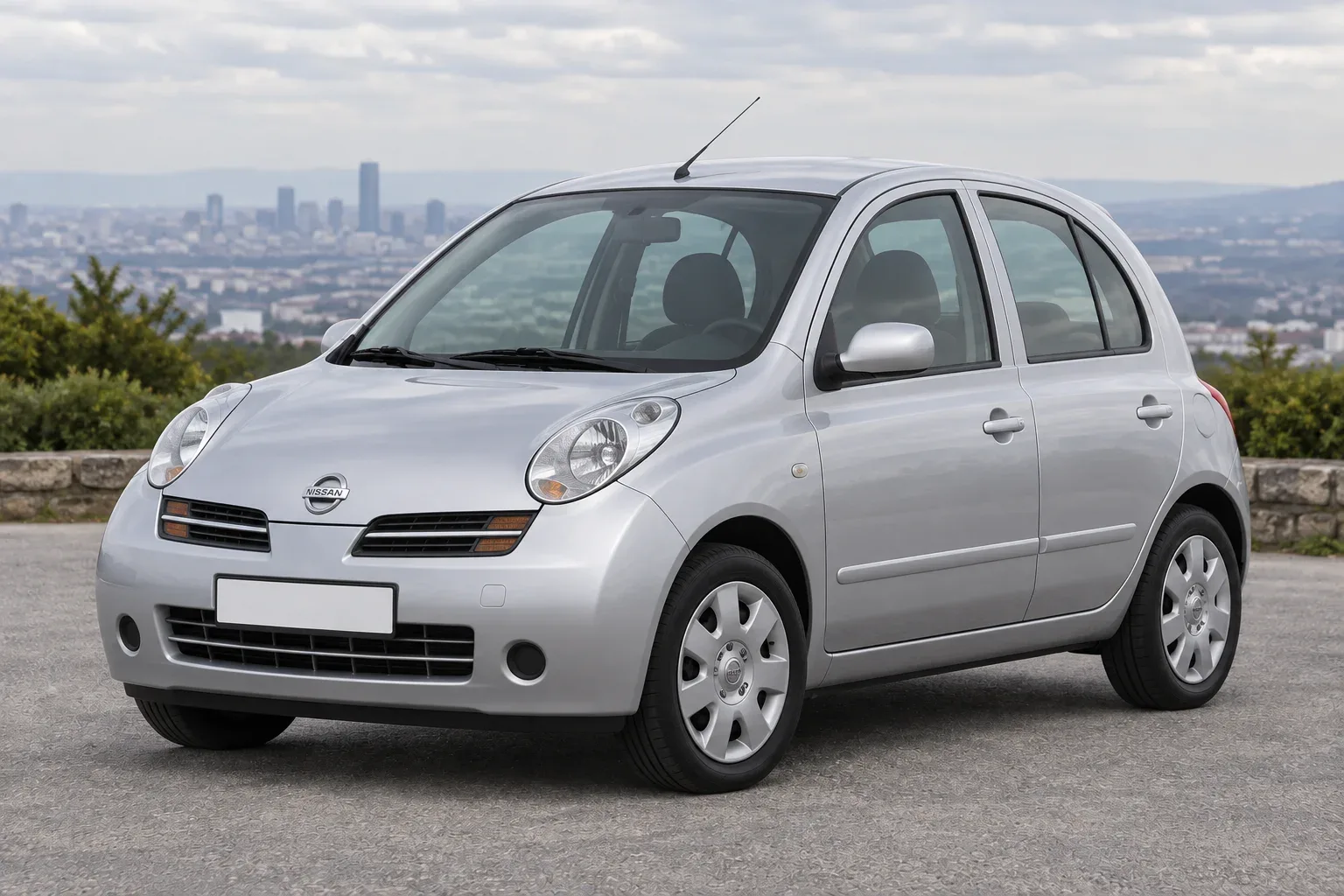 Nissan Micra K12 — сгенерированная иллюстрация модели при дневном освещении